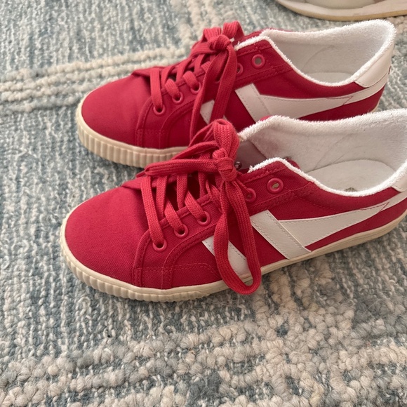 Gola Shoes - Red sneakers